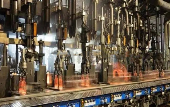 Professionele fabriek voor glasflessen met geavanceerde technologie