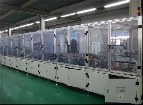 De Flessenproductielijn 380V van het hoge snelheids Automatische Glas