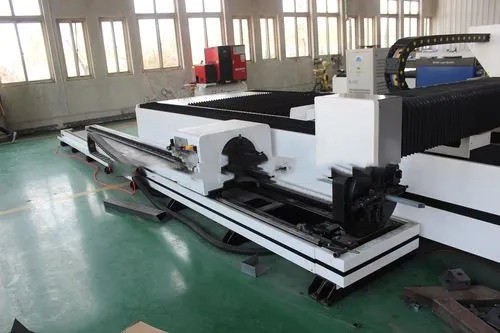 De horizontale van de de Lasersnijmachine van de Golflengtevezel Hoge snelheid 120m/Min