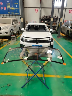 Moderne autoglas voorruit Voor Toyota Honda Mitsubishi Tesla Nissan